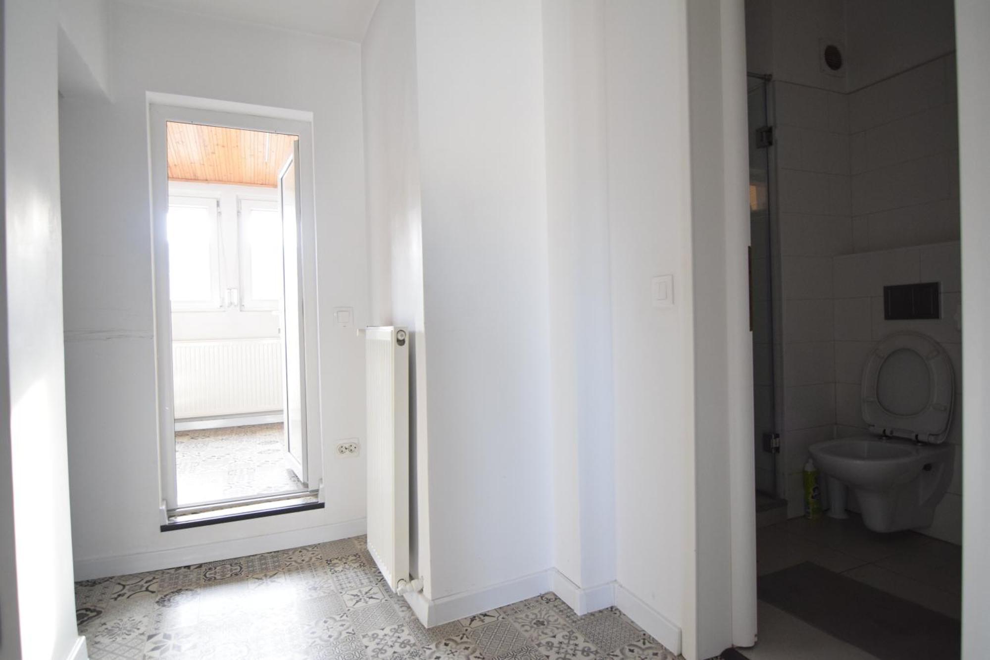 Apartment In The Old